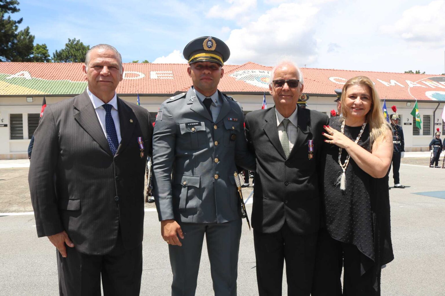 Solenidade de Outorga da medalha Centenário da APMBB | AOPM